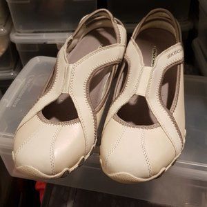 Skechers Grey Iridescent Sneakers 9.5M